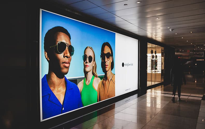 7 Advantages of LED Light Box Advertising Displays | DSA Signage